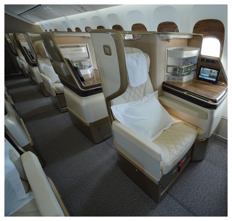 Emirates to Introduce Retrofitted Boeing 777s on Two More Cities