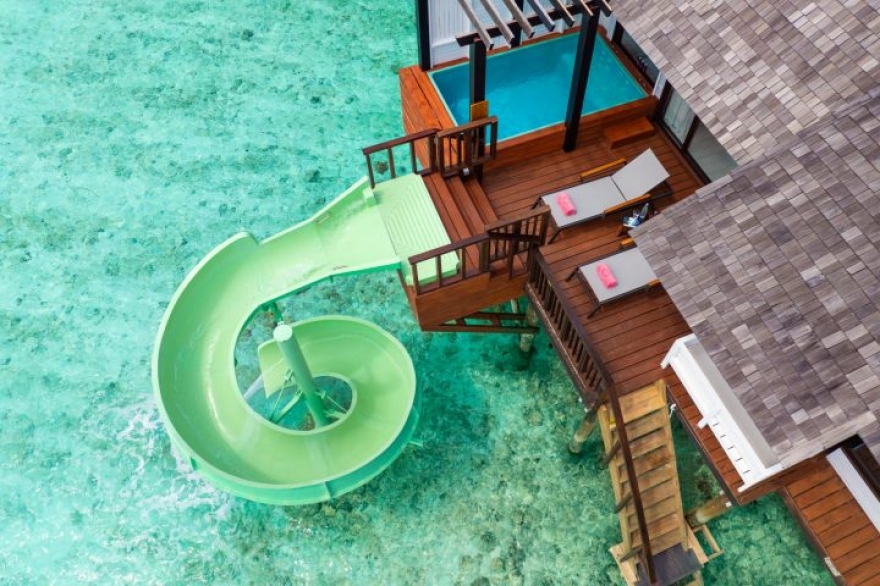 OZEN LIFE MAADHOO Unveils Wind Villa with Jacuzzi & Slide