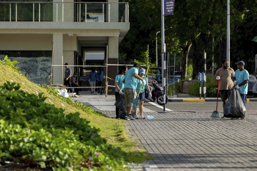 Sheraton Maldives Full Moon Resort & Spa and HDC Unite for Hulhumalé Clean Drive, Collecting 1.5 Tons of Debris