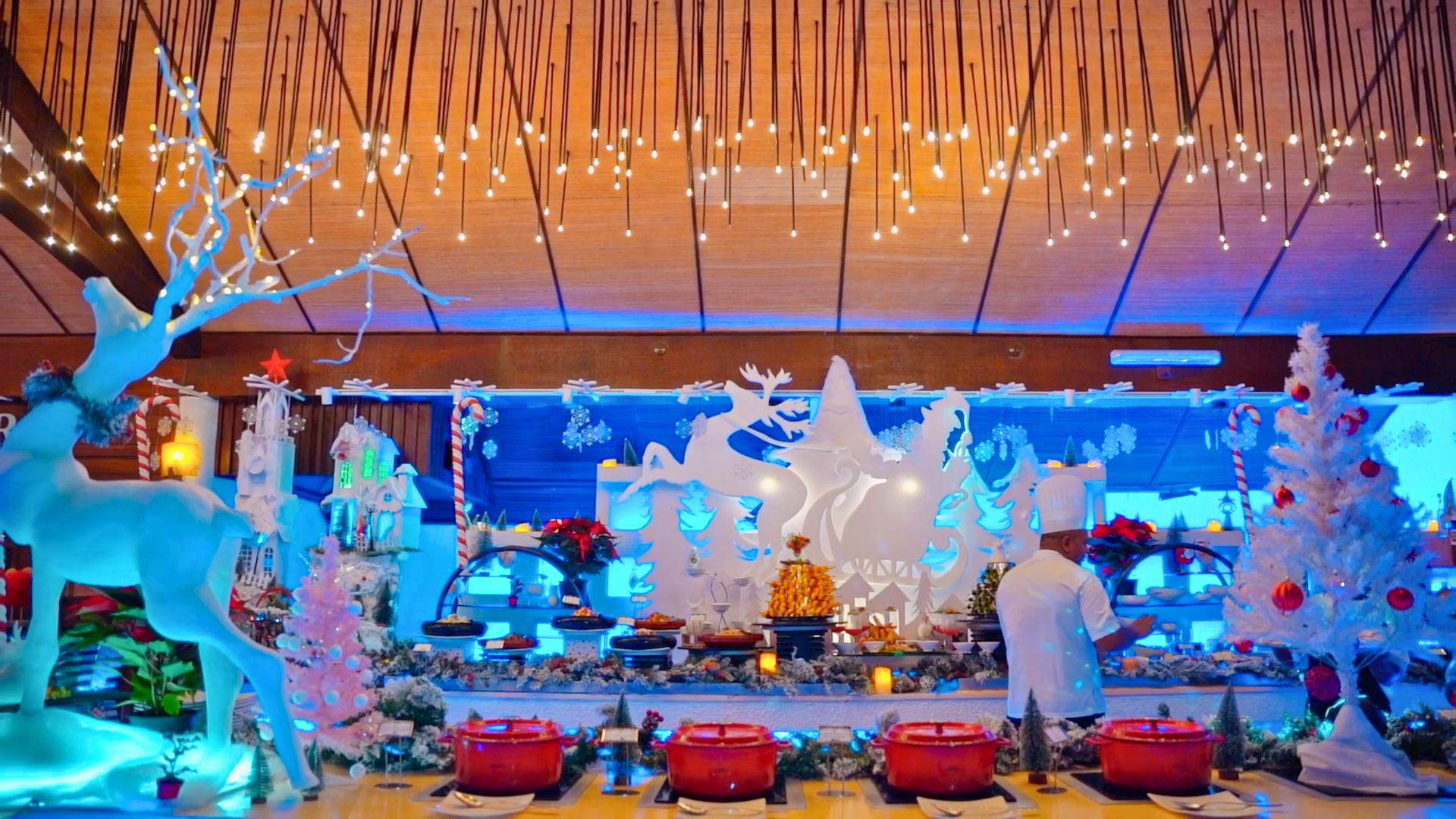 Lily Beach Resort & Spa Unveils an Unforgettable Festive Season with a Touch of Vintage Glamour