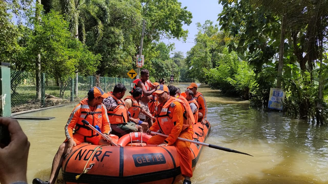 Extensive Humanitarian Aid Rolls into Sri Lanka After Devastation!